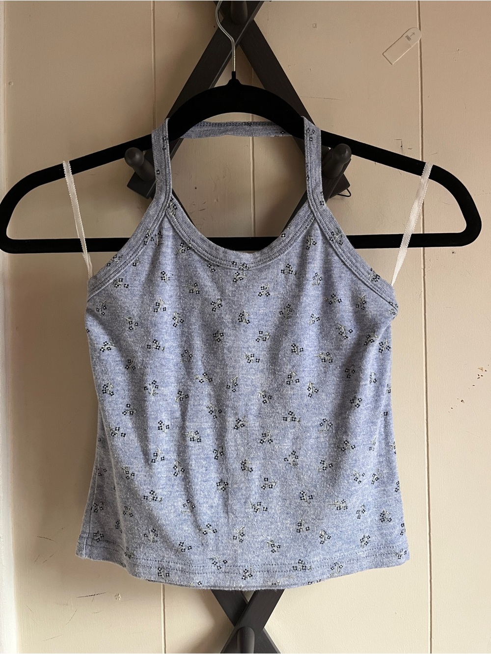Arizona Jean Company Light Blue Floral Racerback Tank